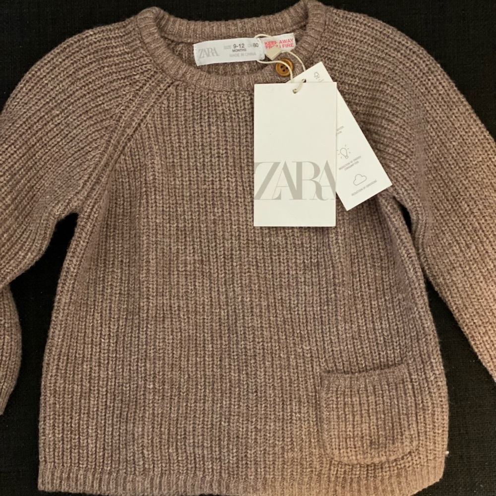 Baby sweater